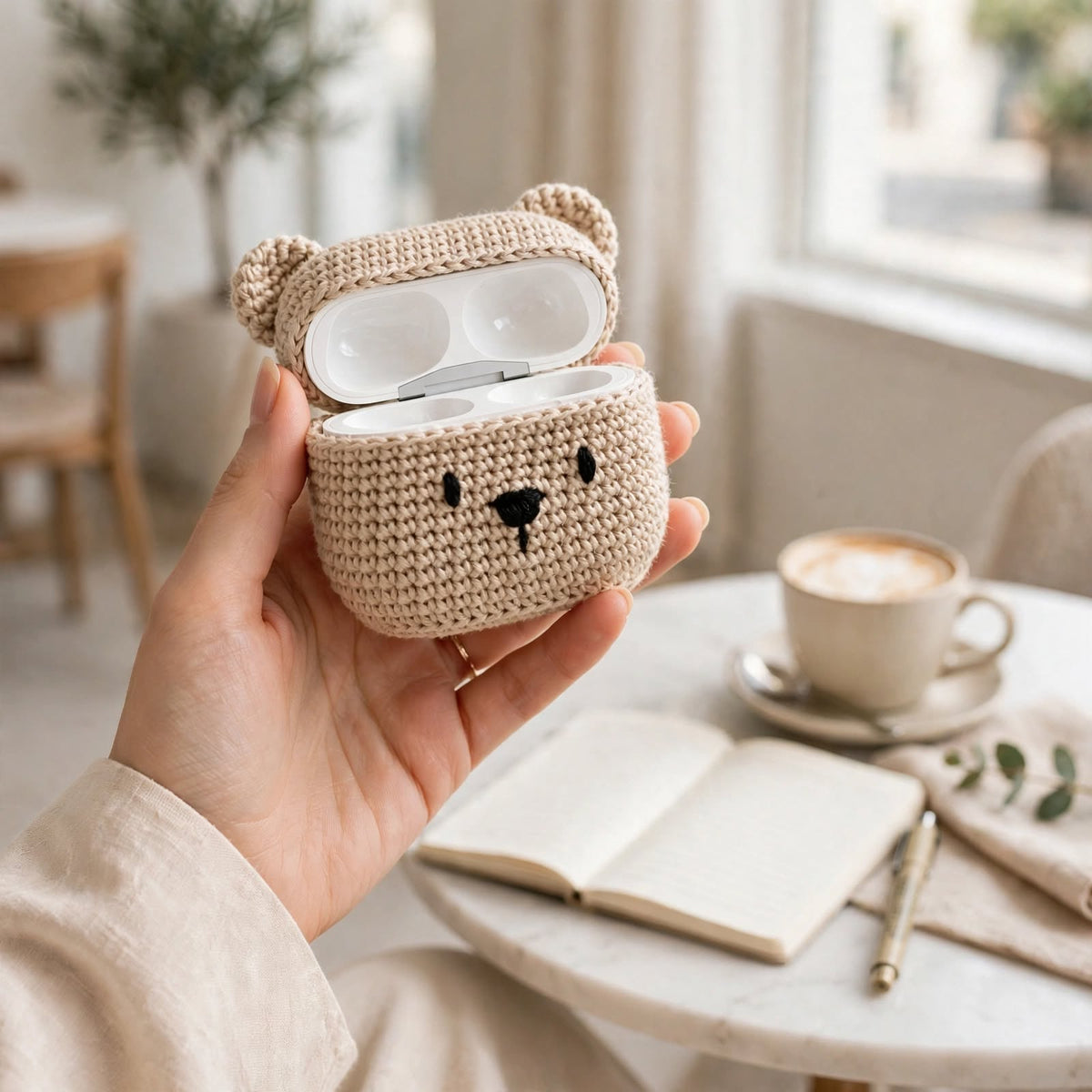 Teddy Bear shape crochet earbuds/AirPods case..