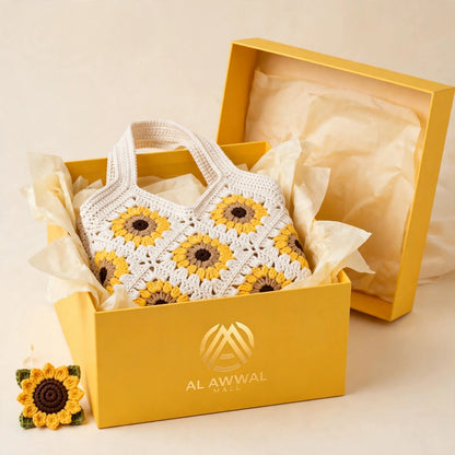 Crochet Tote Bags with Diamond Stitch – Beige, White & Sunflower Design