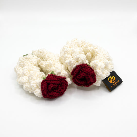 Handmade Crochet White Floral Bridal Hand Gajra with Decorative Flower