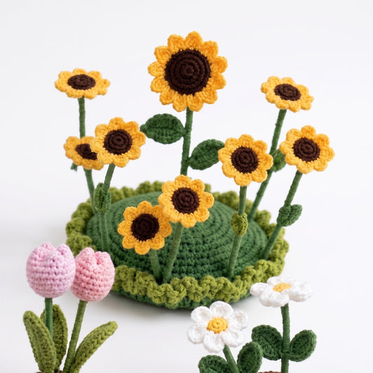 Handmade Crochet Magic Cup Coaster with Red Roses and Green Leaves, Mini Garden Design